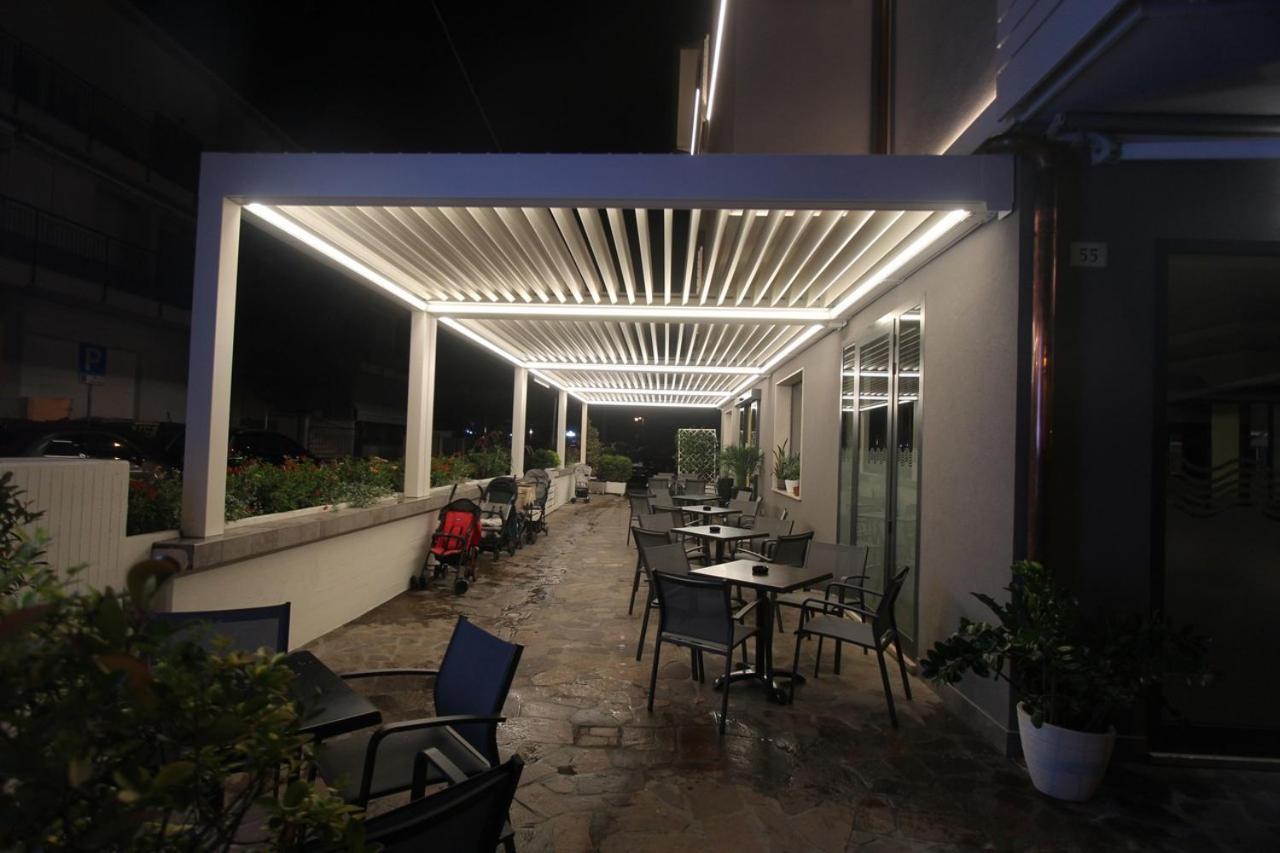 Hotel Villa Boschetti San Mauro Mare Extérieur photo