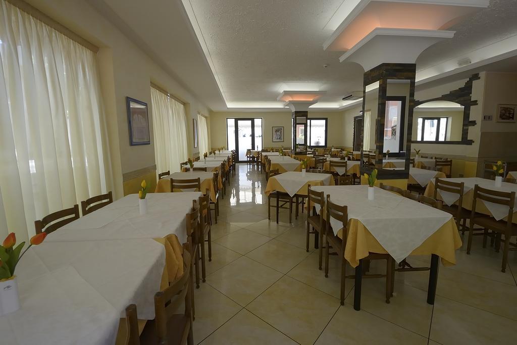 Hotel Villa Boschetti San Mauro Mare Extérieur photo