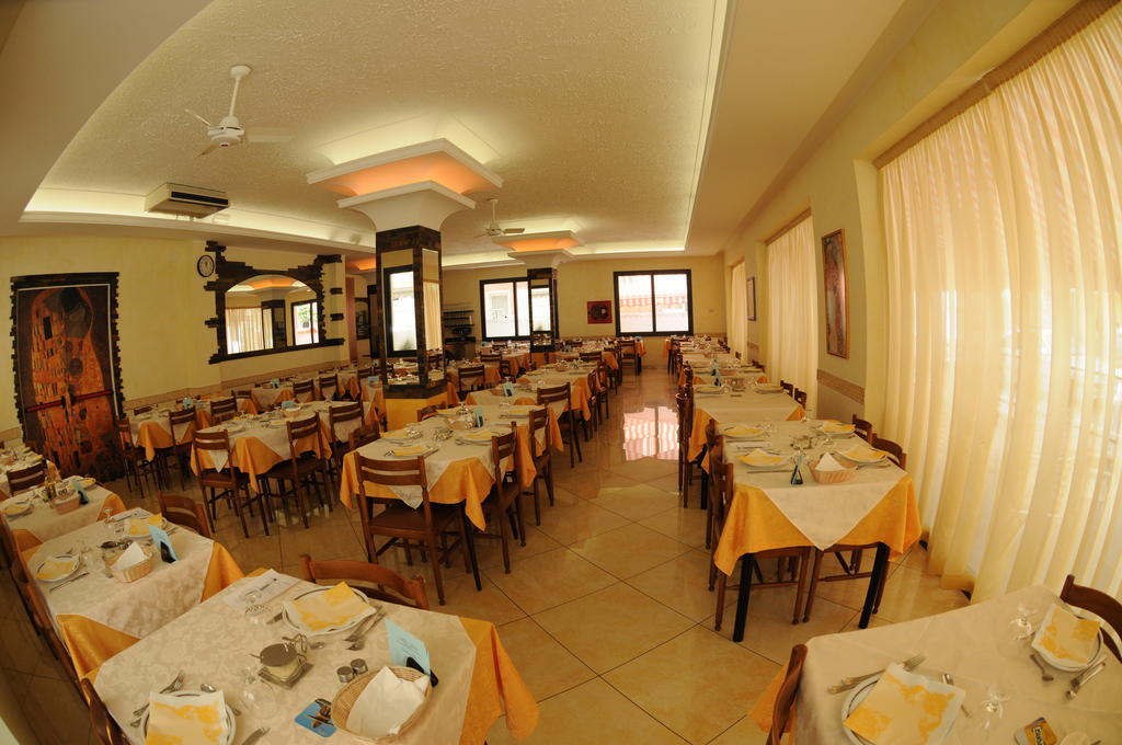 Hotel Villa Boschetti San Mauro Mare Extérieur photo