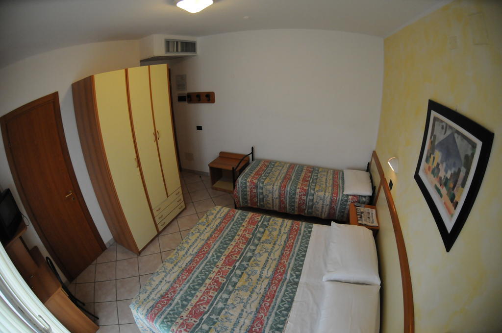 Hotel Villa Boschetti San Mauro Mare Chambre photo