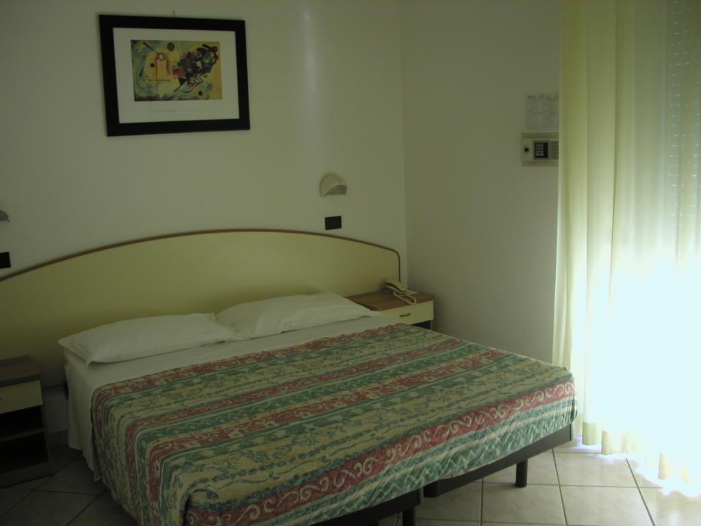 Hotel Villa Boschetti San Mauro Mare Extérieur photo