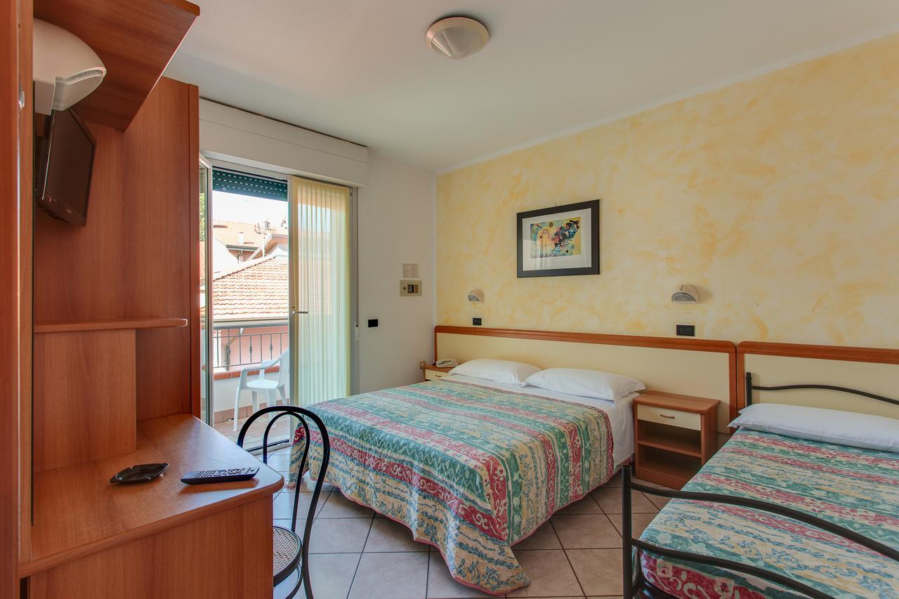 Hotel Villa Boschetti San Mauro Mare Extérieur photo